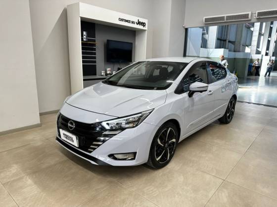NISSAN VERSA 1.6 16V FLEX EXCLUSIVE XTRONIC